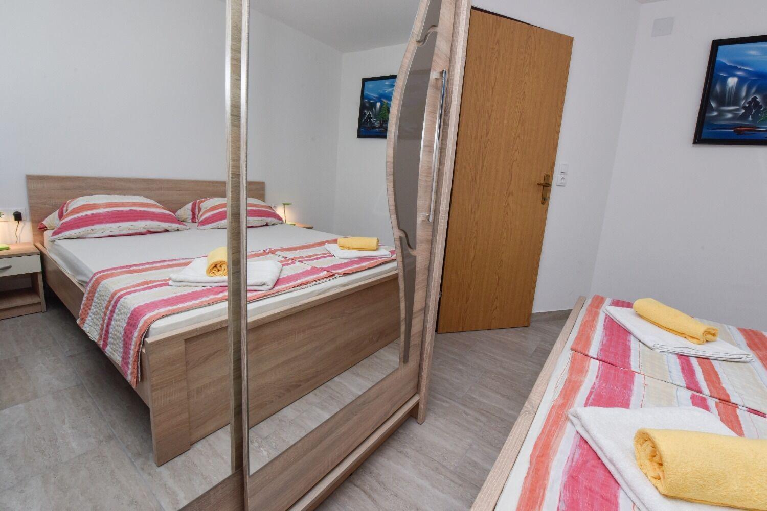 Apartments Mark - 200 M From Sea ノヴァリャ エクステリア 写真