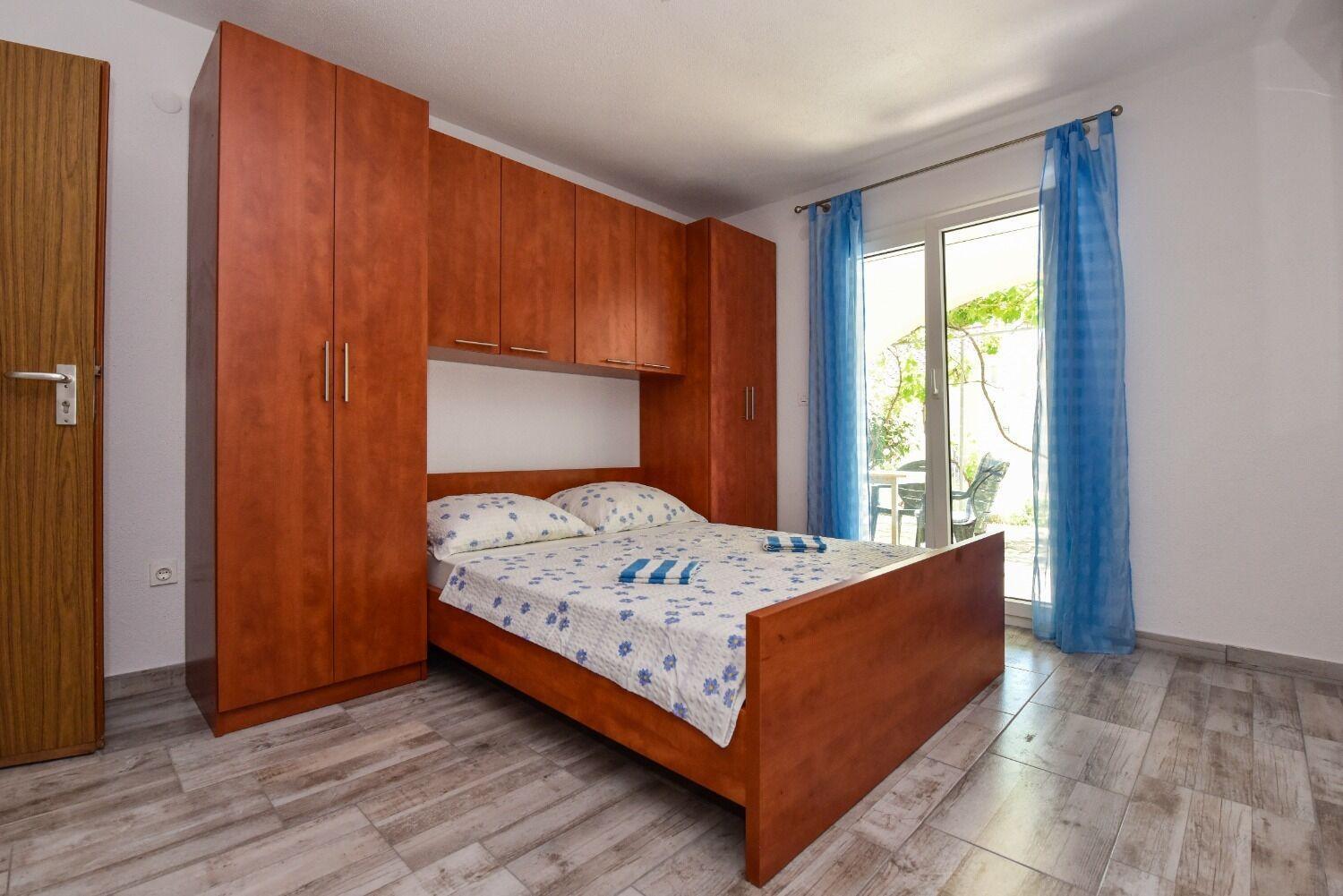 Apartments Mark - 200 M From Sea ノヴァリャ エクステリア 写真