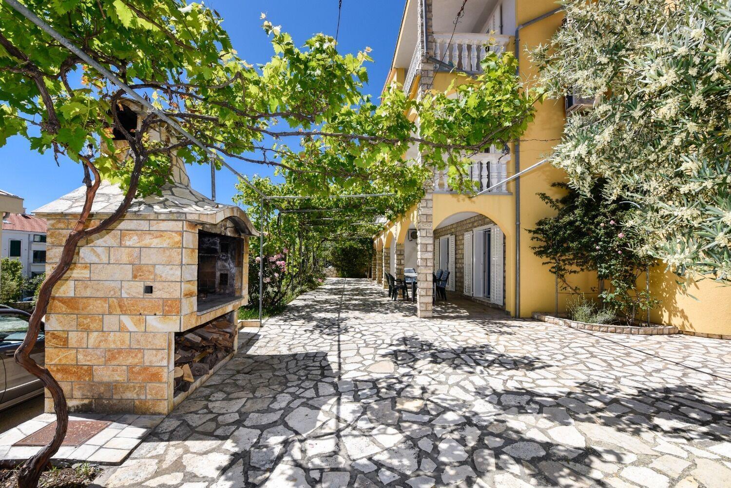 Apartments Mark - 200 M From Sea ノヴァリャ エクステリア 写真